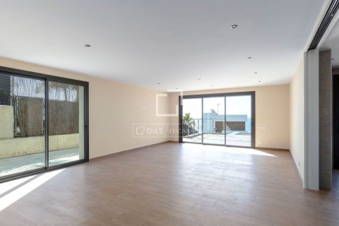 4 chambres villa à vendre à Arenys de Mar, Barcelona, Catalonia, Spain № 4485 - photo 16