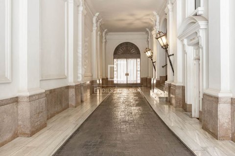 2 chambres apartment à vendre à Barcelona, Catalonia, Spain № 3819 - photo 19