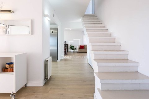 4 chambres villa à vendre à Castelldefels, Barcelona, Catalonia, Spain № 3820 - photo 11