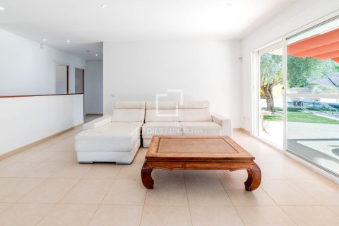 4 chambres villa à vendre à Sitges, Barcelona, Catalonia, Spain № 3816 - photo 10