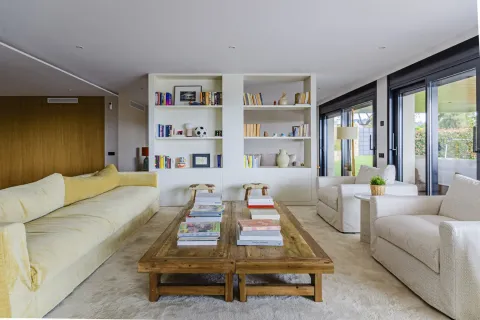 Купить дом в Барселона, Испания с 6 комнат, № 1605 - фото 5