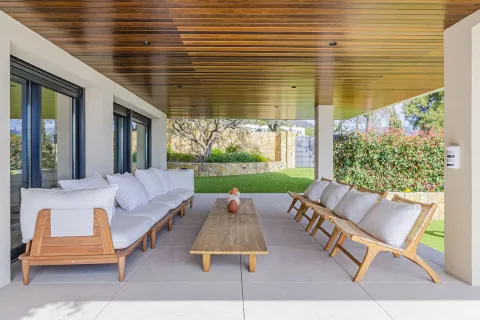 Купить дом в Барселона, Испания с 6 комнат, № 1605 - фото 4