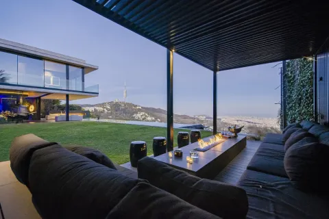 Купить дом в Барселона, Испания с 8 комнат, 1450м², № 1604 - фото 3