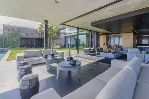 Купить дом в Барселона, Испания с 8 комнат, 1450м², № 1604 - фото 5