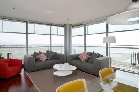 Купить квартиру в Барселона, Испания с 5 комнат, 163.0м², № 3395 - фото 3