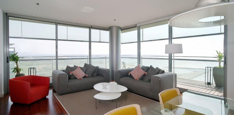 Квартира с 3 спальнями в Promocion Illa del Mar Барселона, Каталония, Испания № 3394