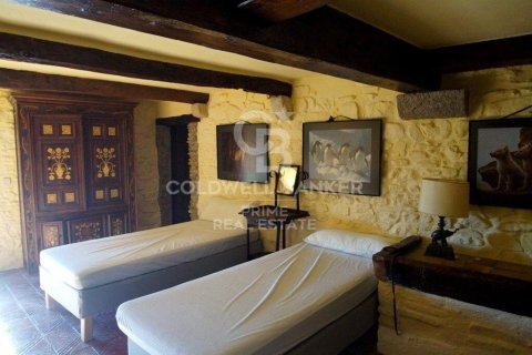10 bedrooms house for sale in Girona, Catalonia, Spain № 6060 - photo 11