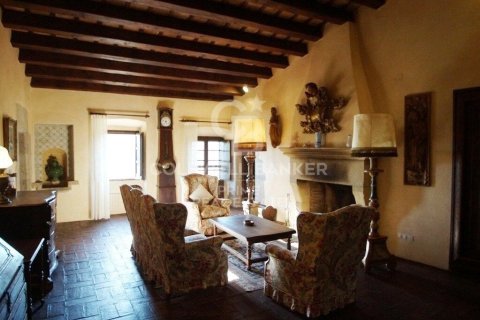 10 bedrooms house for sale in Girona, Catalonia, Spain № 6060 - photo 21