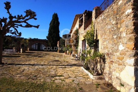 10 bedrooms house for sale in Girona, Catalonia, Spain № 6060 - photo 20