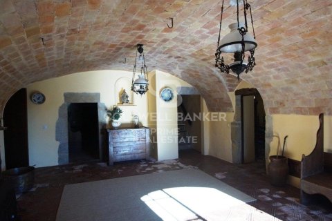10 bedrooms house for sale in Girona, Catalonia, Spain № 6060 - photo 5