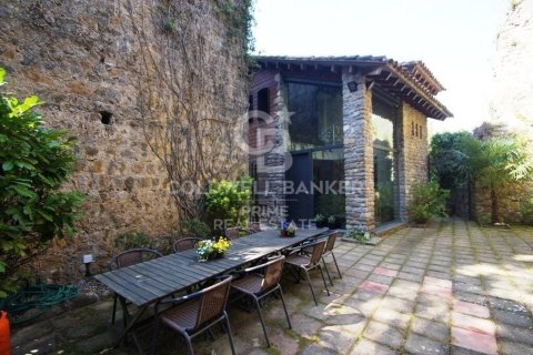 6 bedrooms house for sale in Girona, Catalonia, Spain № 6065 - photo 14