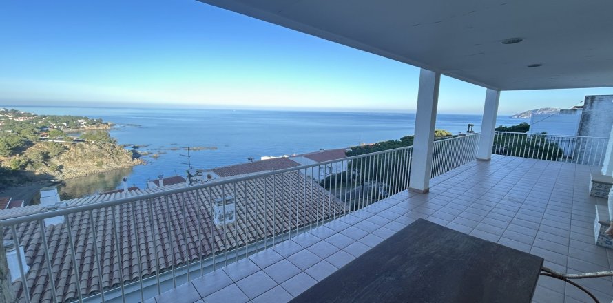 Дом с 5 спальнями в Лланке, Герона, Каталония, Испания № 1625