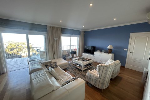 Купить дом в Лланка, Испания с 6 комнат, № 1625 - фото 5