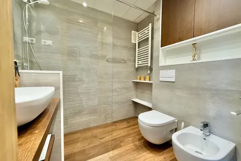 Купить квартиру в Барселона, Испания с 4 комнаты, № 1624 - фото 23