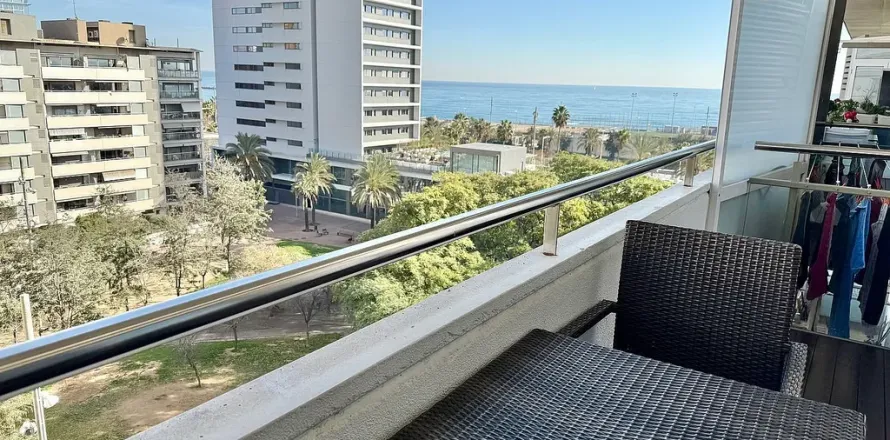 Квартира с 3 спальнями в Барселоне, Каталония, Испания № 1624