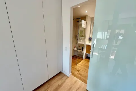 Купить квартиру в Барселона, Испания с 4 комнаты, № 1624 - фото 20