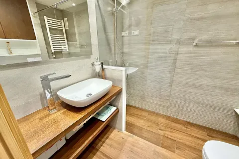 Купить квартиру в Барселона, Испания с 4 комнаты, № 1624 - фото 21