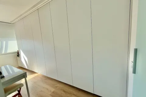 Купить квартиру в Барселона, Испания с 4 комнаты, № 1624 - фото 19