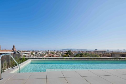 Apartamento de 2 dormitorios en venta en Barcelona, Cataluña, Spain № 1623 - foto 2