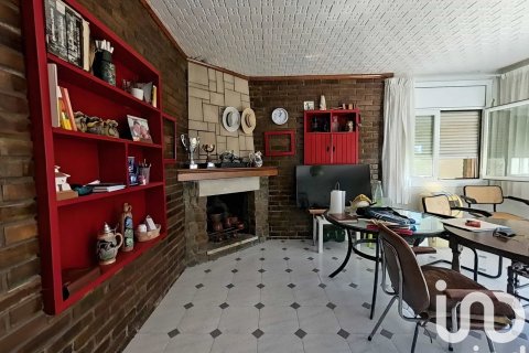 3 bedrooms house for sale in Lleida, Catalonia, Spain № 7553 - photo 17