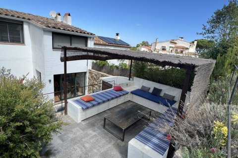 4 bedrooms villa for sale in Begur, Girona, Catalonia, Spain № 7558