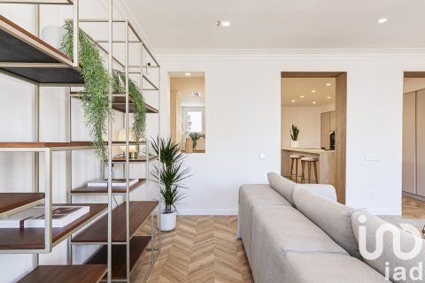Купить квартиру в Барселона, Испания с 3 спальни, 162м², № 7554 - фото 4
