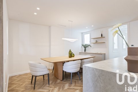 Купить квартиру в Барселона, Испания с 3 спальни, 162м², № 7554 - фото 15