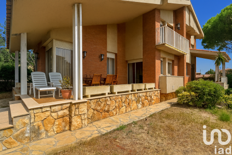 6 bedrooms house for sale in El Vendrell, Tarragona, Catalonia, Spain № 7556 - photo 2