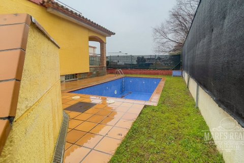 Купить виллу в Л'Эскала, Испания с 5 спален, 330м², № 961 - фото 3