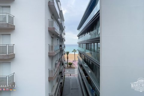 Купить коммерческую недвижимость в Льорет-де-Мар, Испания с 15 комнат, 788м², № 956 - фото 2