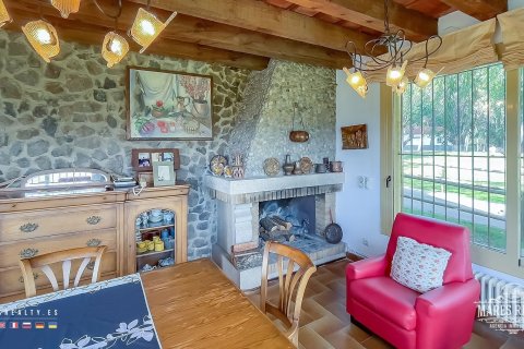 Купить виллу в Кальдес-де-Малавелья, Испания с 6 спален, 3000м², № 960 - фото 9