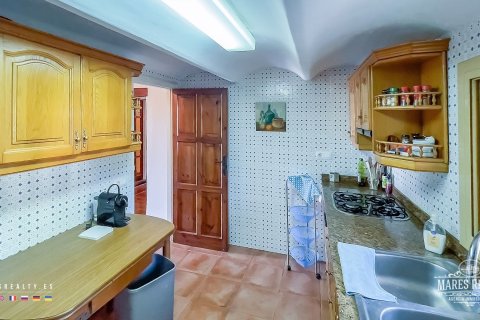 Купить виллу в Кальдес-де-Малавелья, Испания с 6 спален, 3000м², № 960 - фото 17