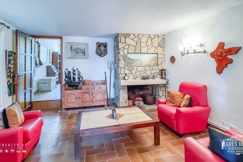 Купить виллу в Кальдес-де-Малавелья, Испания с 6 спален, 3000м², № 960 - фото 11