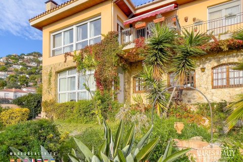 7 chambres villa à vendre à Lloret de Mar, Girona, Catalonia, Spain № 959 - photo 14