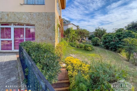 7 chambres villa à vendre à Lloret de Mar, Girona, Catalonia, Spain № 959 - photo 6