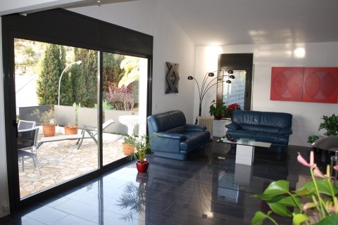 Купить виллу в Тосса-де-Мар, Испания с 3 спальни, 150м², № 853 - фото 6