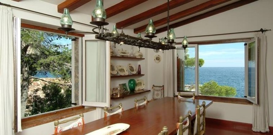 Вилла с 9 спальнями в Бегуре, Герона, Каталония, Испания № 852