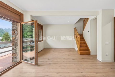 Снять в аренду дом в Андорра, Испания с 3 спальни, 232м², № 7694 - фото 25