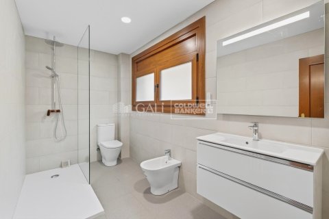 Снять в аренду дом в Андорра, Испания с 3 спальни, 232м², № 7694 - фото 11