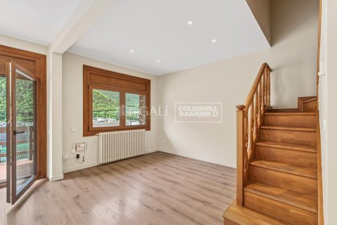 Снять в аренду дом в Андорра, Испания с 3 спальни, 232м², № 7694 - фото 23