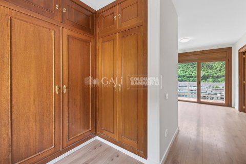 Снять в аренду дом в Андорра, Испания с 3 спальни, 232м², № 7694 - фото 17