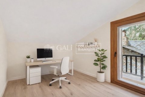 Снять в аренду дом в Андорра, Испания с 3 спальни, 232м², № 7694 - фото 16