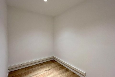 Снять в аренду офис в Андорра, Испания 115м², № 7691 - фото 7