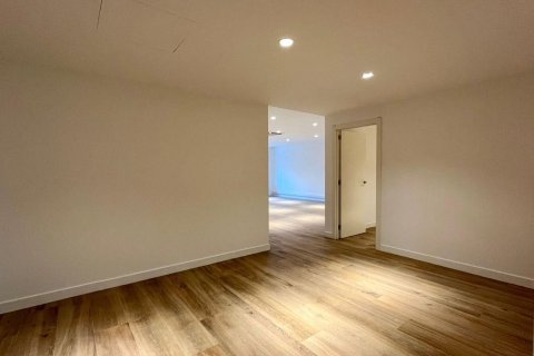 Снять в аренду офис в Андорра, Испания 115м², № 7691 - фото 5