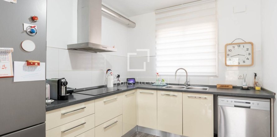 5 chambres villa à vendre à Castelldefels, Barcelona, Catalonia, Spain № 4058