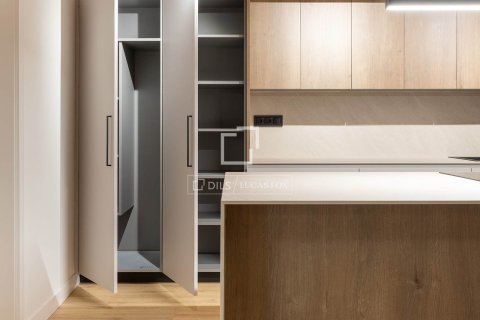 2 chambres apartment à vendre à Barcelona, Catalonia, Spain № 4055 - photo 14