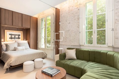 Apartamento de 2 dormitorios en venta en Barcelona, Cataluña, Spain № 4060 - foto 15