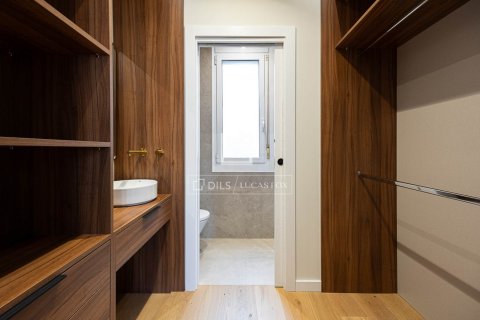 3 chambres apartment à vendre à Barcelona, Catalonia, Spain № 4059 - photo 12