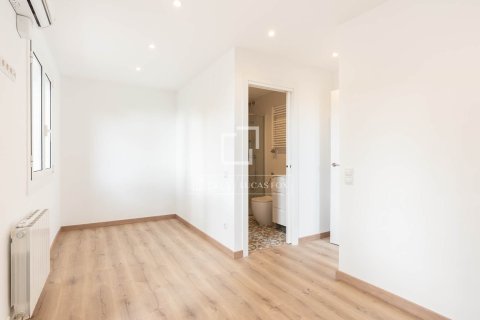 Купить виллу в Кастельдефельс, Испания с 4 спальни, 133м², № 6264 - фото 19