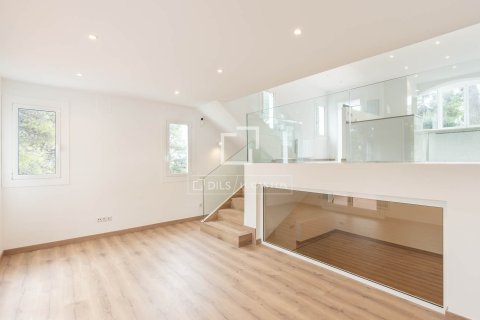 Купить виллу в Кастельдефельс, Испания с 4 спальни, 133м², № 6264 - фото 5